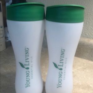 Young living shaker bottles